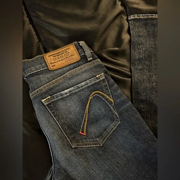 Sz 26 Guess Jeans Low Rise - Picture 16 of 16